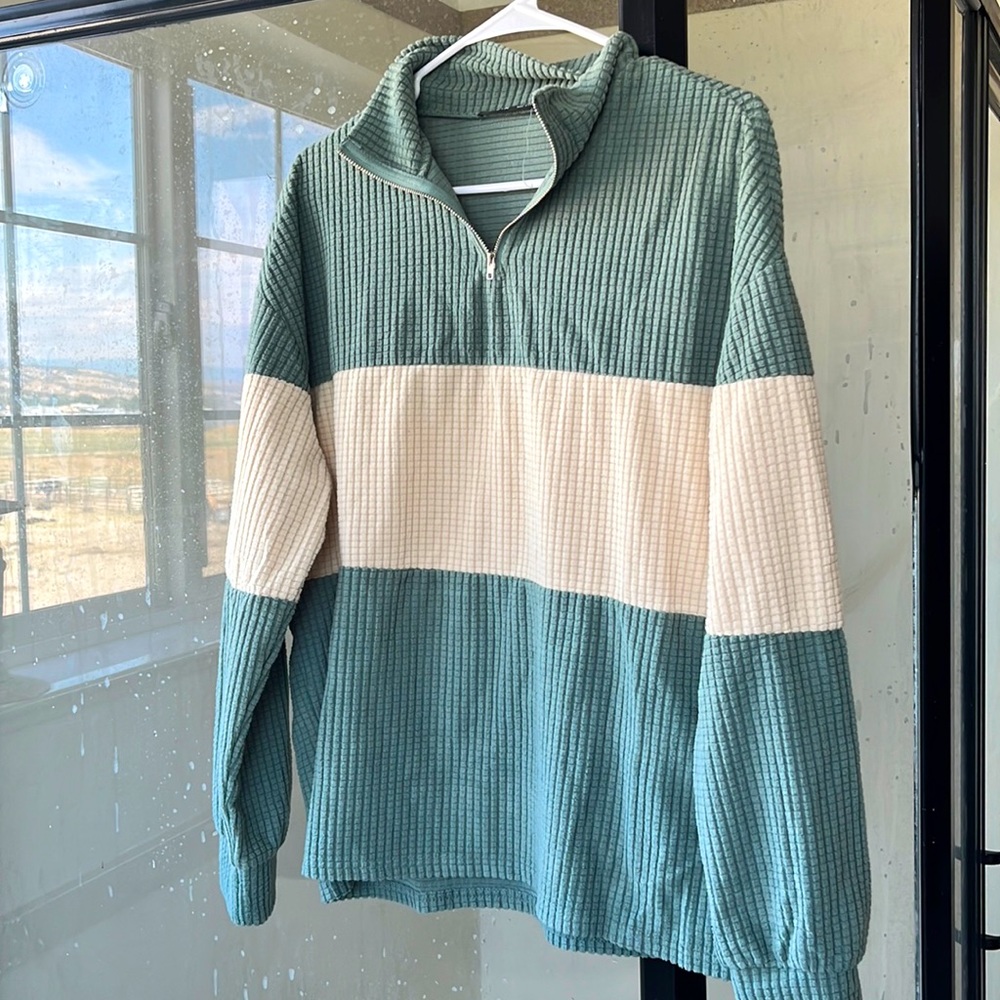 Sage and Cream Zip Up Long Sleeve/Ribbed